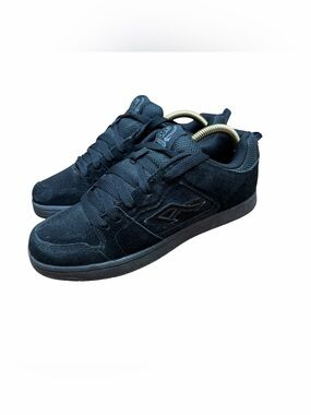 AirSpeed Footwear Heritage  Casual men size 8.5 Suede Skate Sneakers
